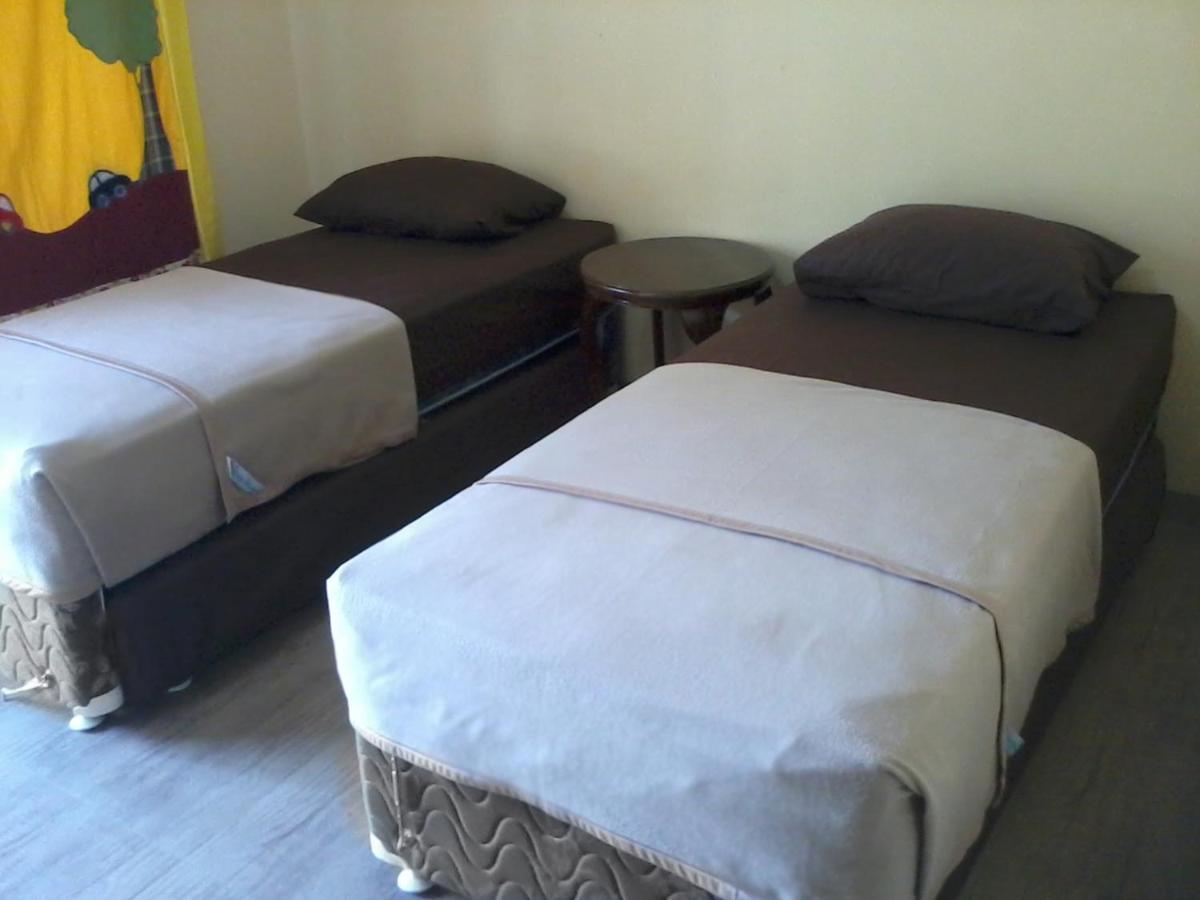 Hotel Cemerlang Baturraden Room photo